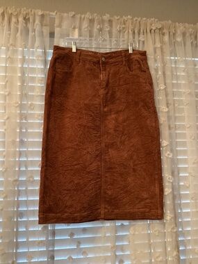 NUGGLES Women’s Large Rust Corduroy Skirt
